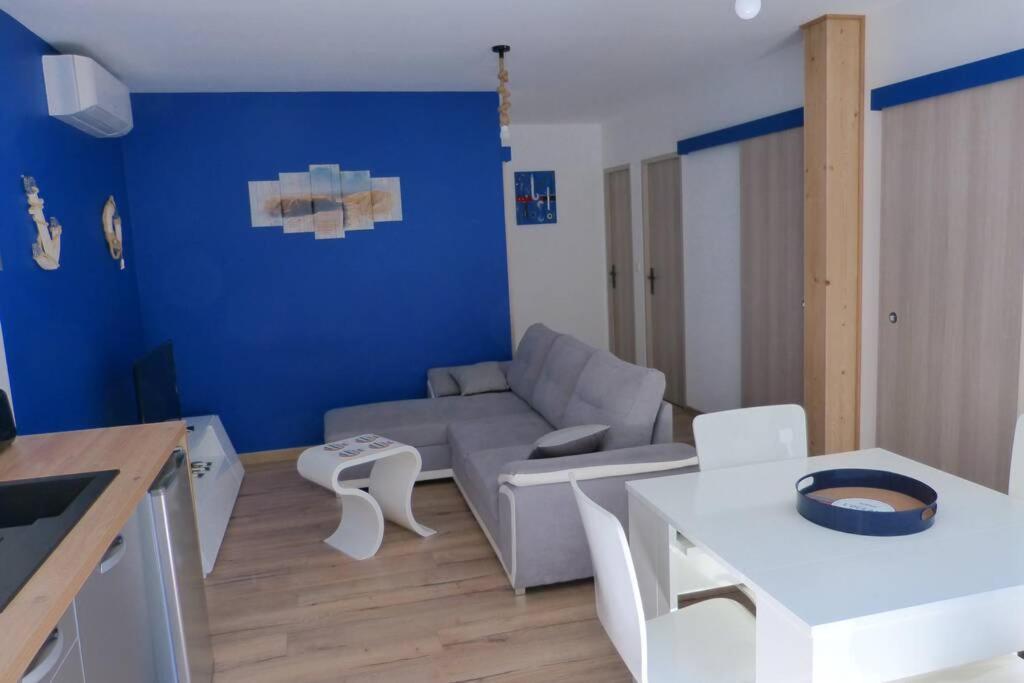 Gite Entierement Renove Sur Le Theme De La Mer. Карпантра Экстерьер фото
